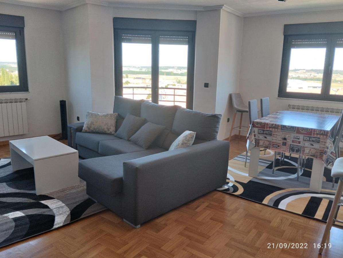 Appartamento Vut El Negrillo 15 Astorga Esterno foto